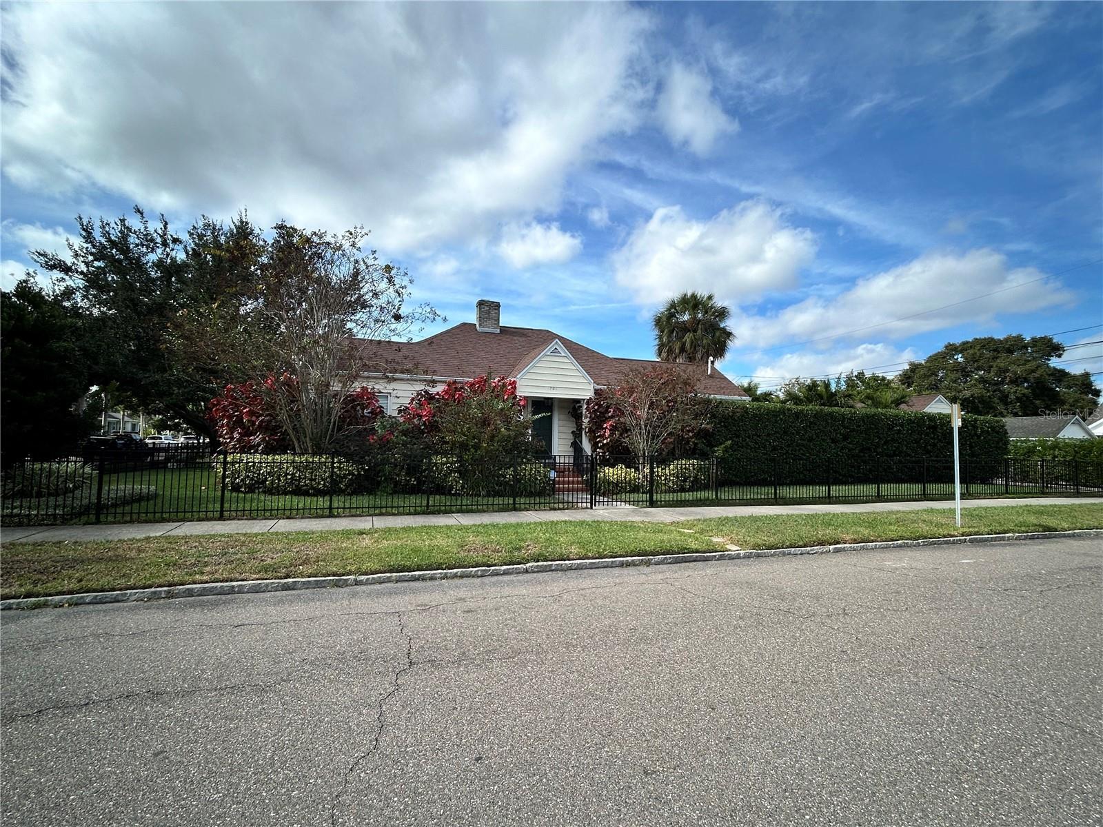 Photo of Listing #TB8447453