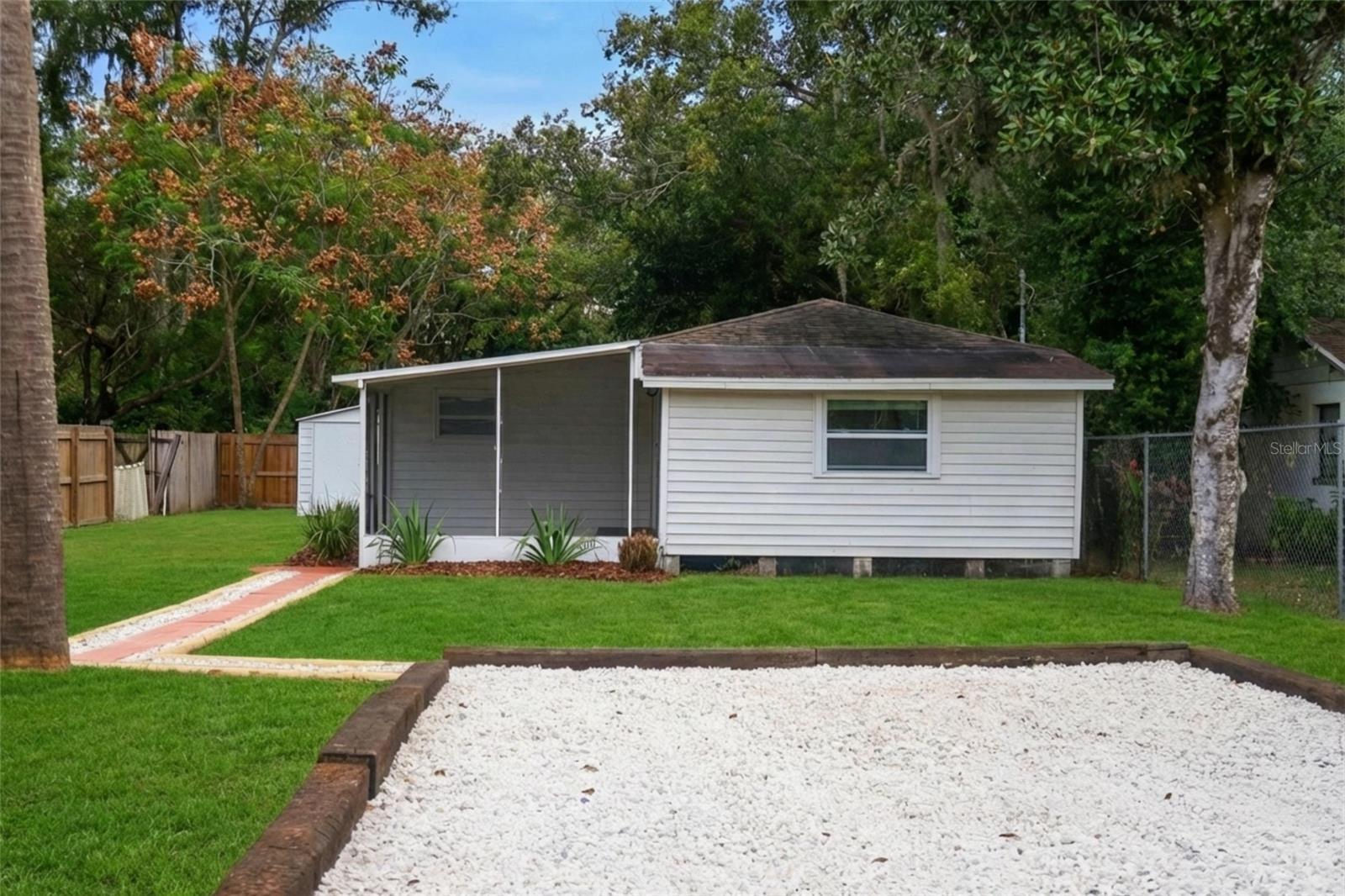 Photo of Listing #TB8453357