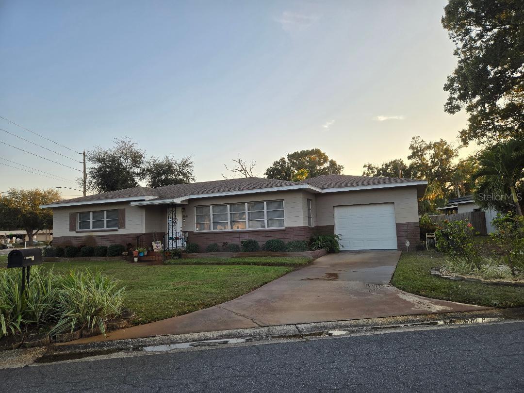 Photo of Listing #TB8453743