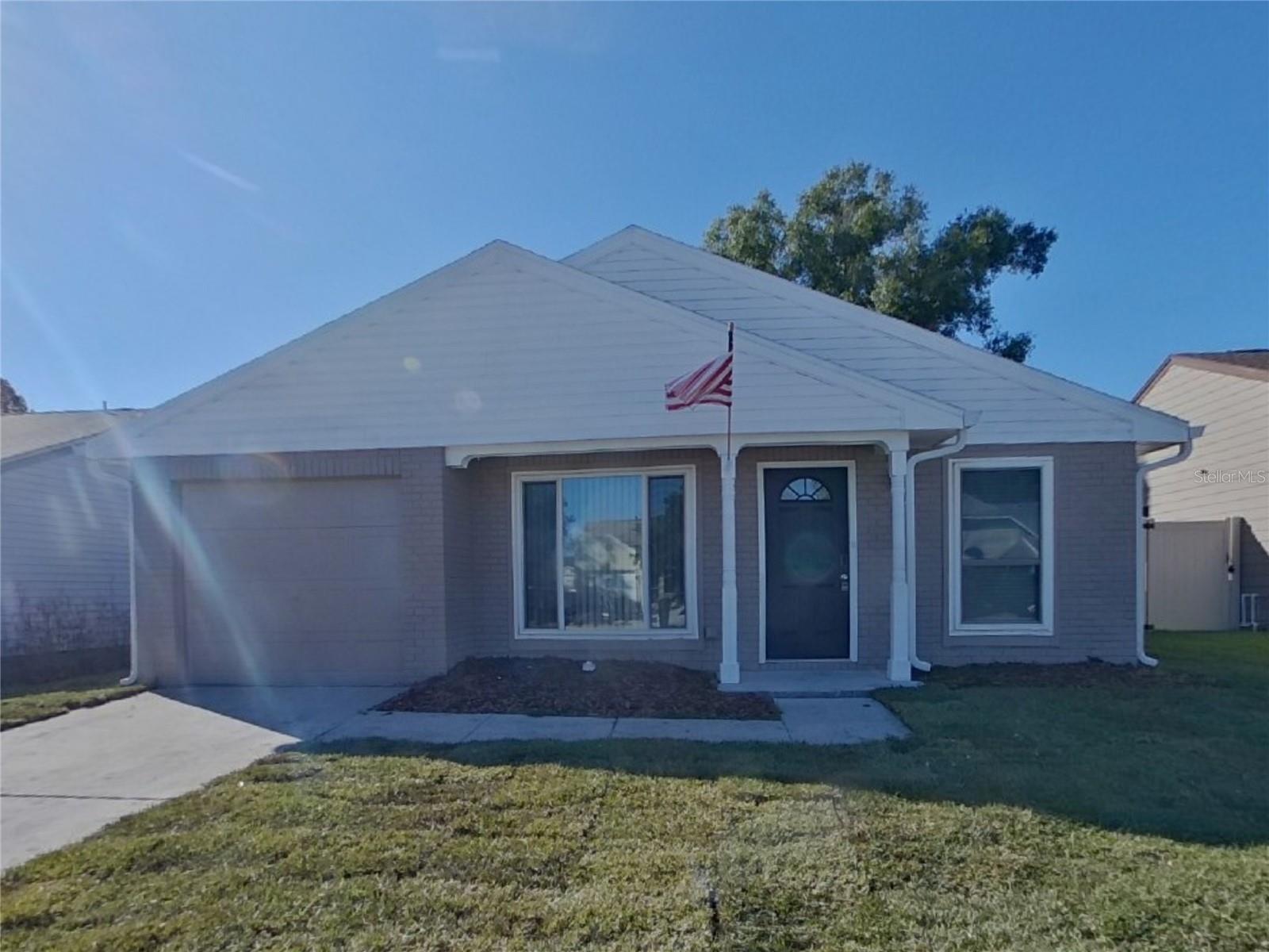 Photo of Listing #TB8456789