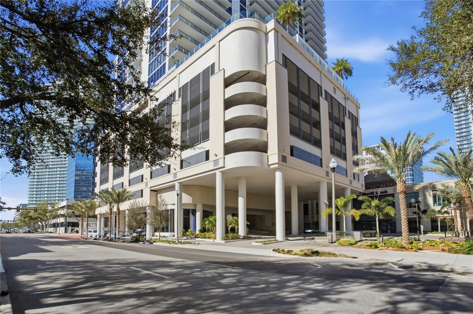 Photo of Listing #TB8456861