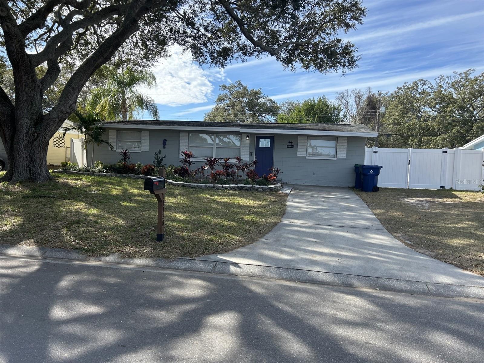 Photo of Listing #TB8460540