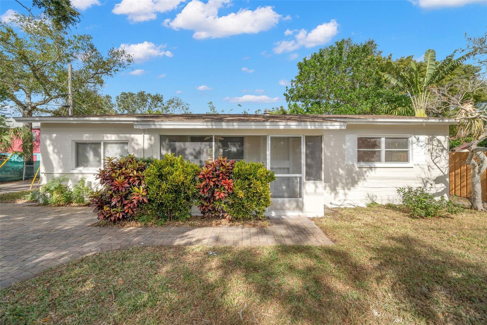 Photo of Listing #TB8461126