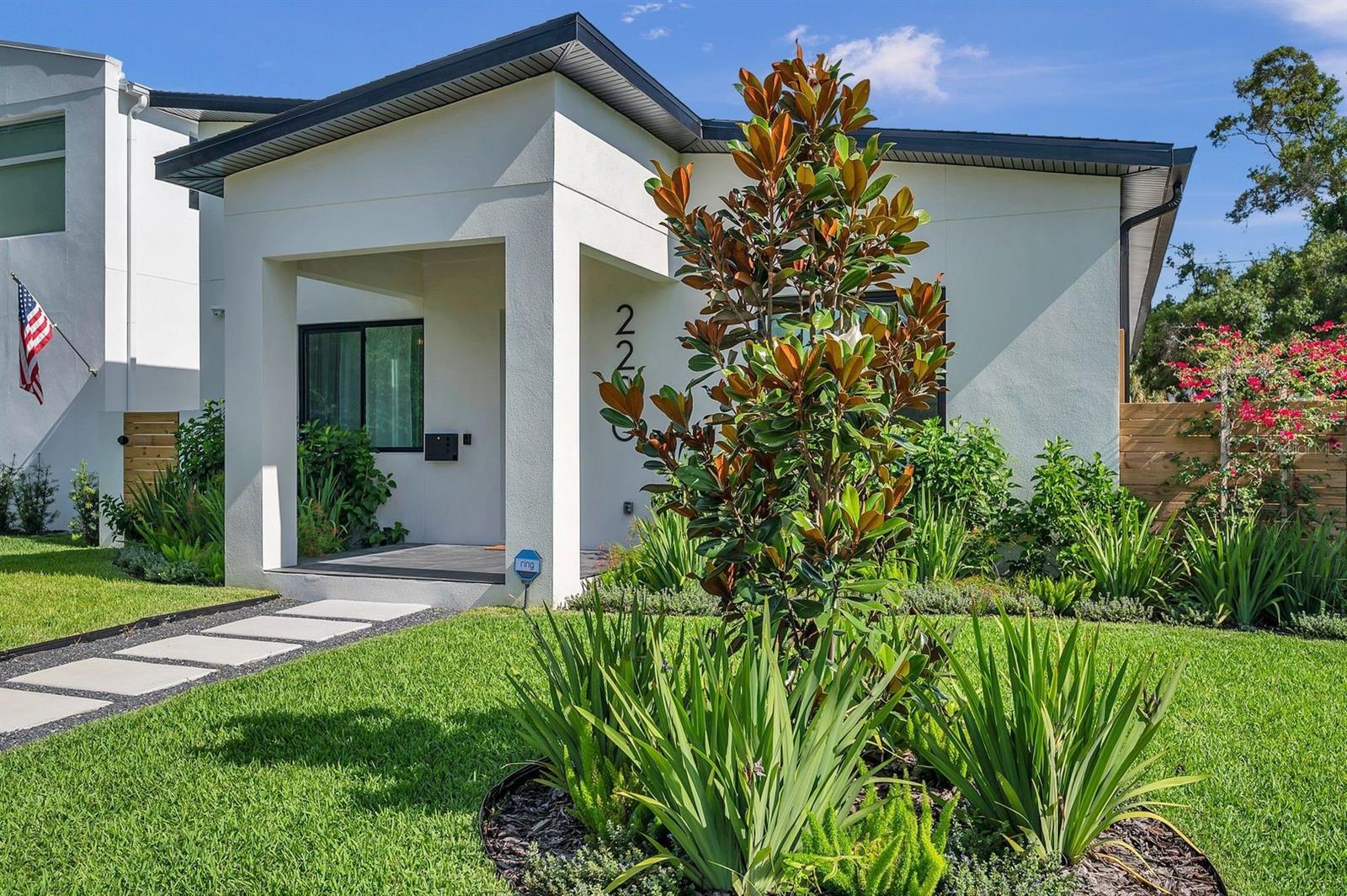 Photo of Listing #TB8462127