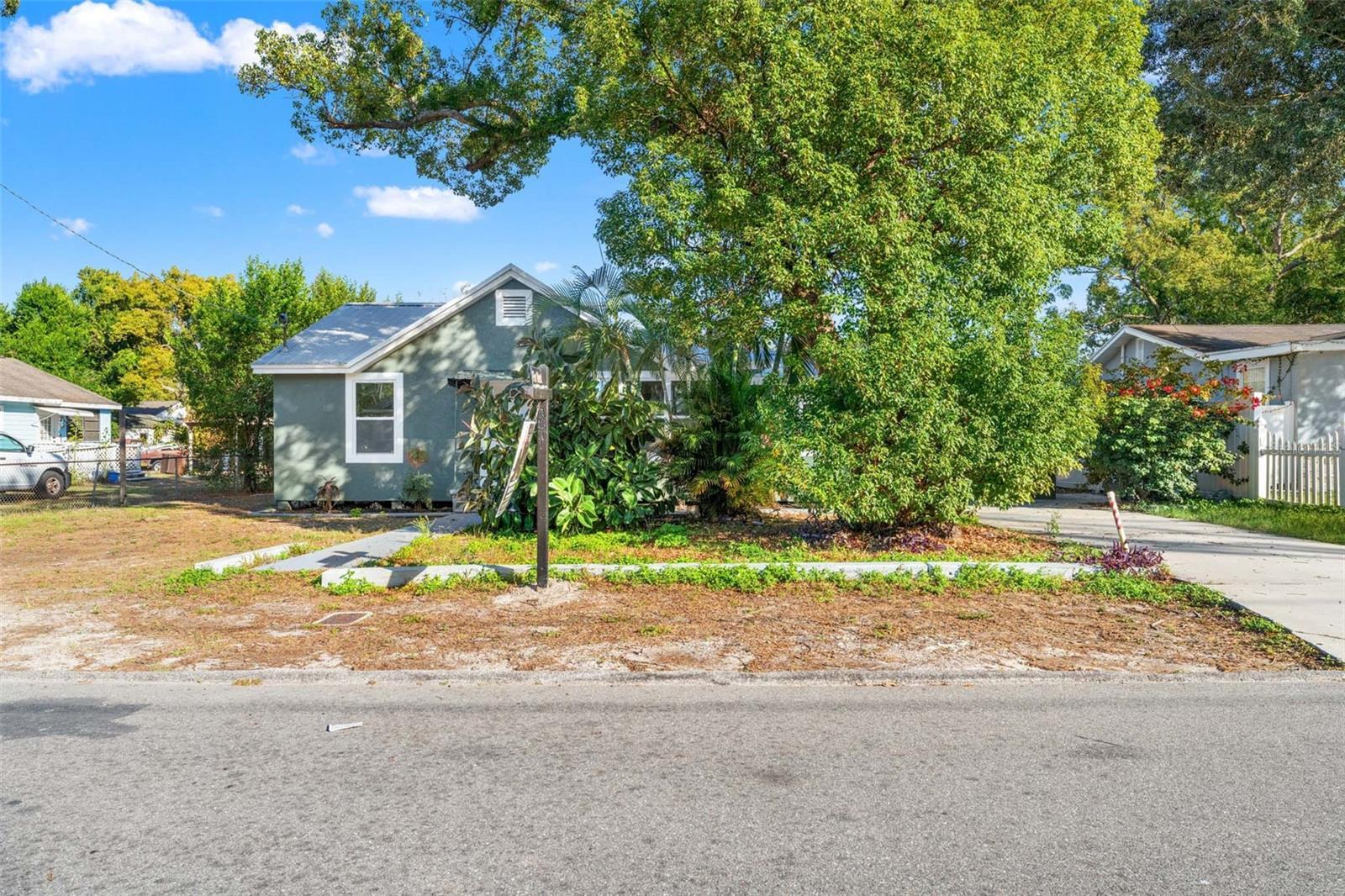 Photo of Listing #TB8463871