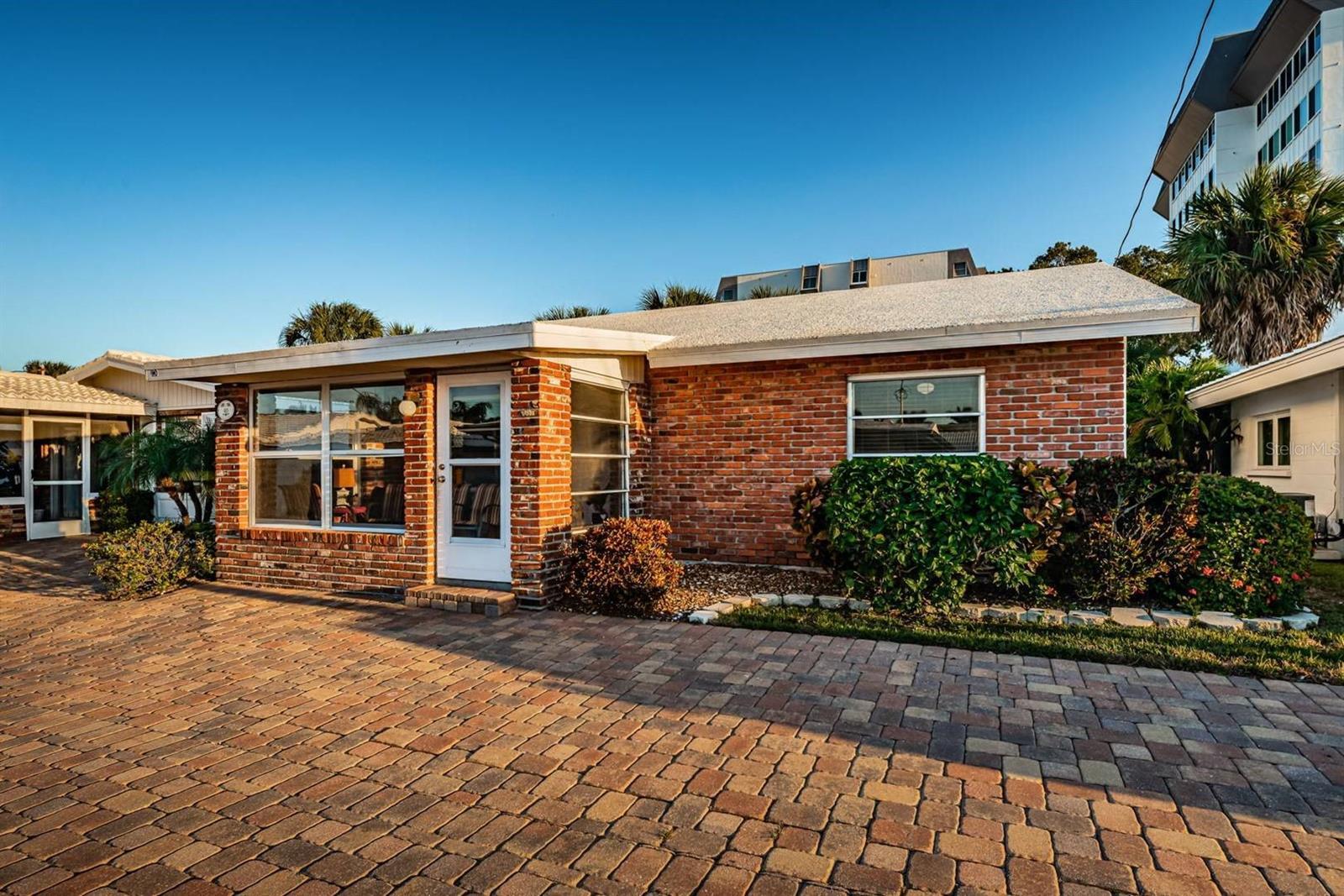 Photo of Listing #TB8467786