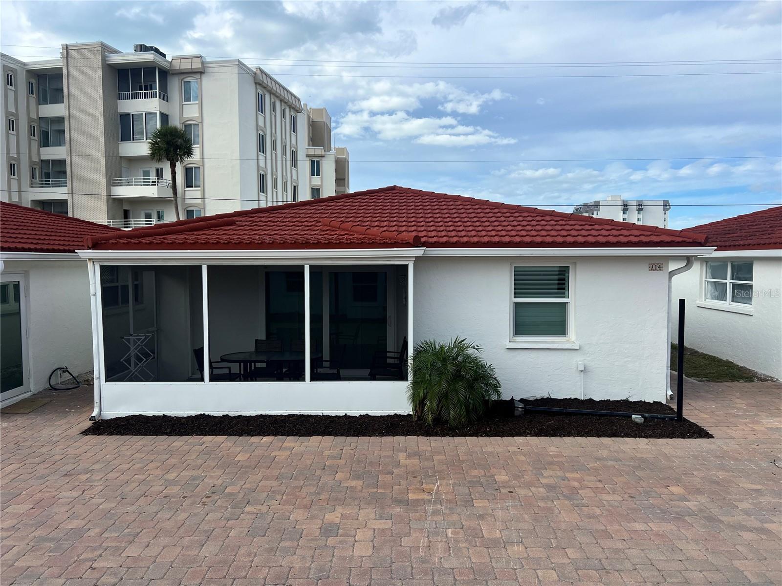 Photo of Listing #TB8468381