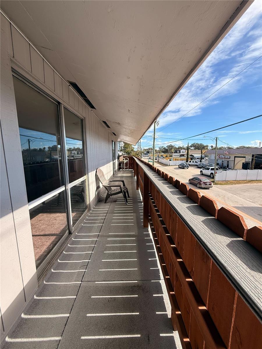 Photo of Listing #V4946896