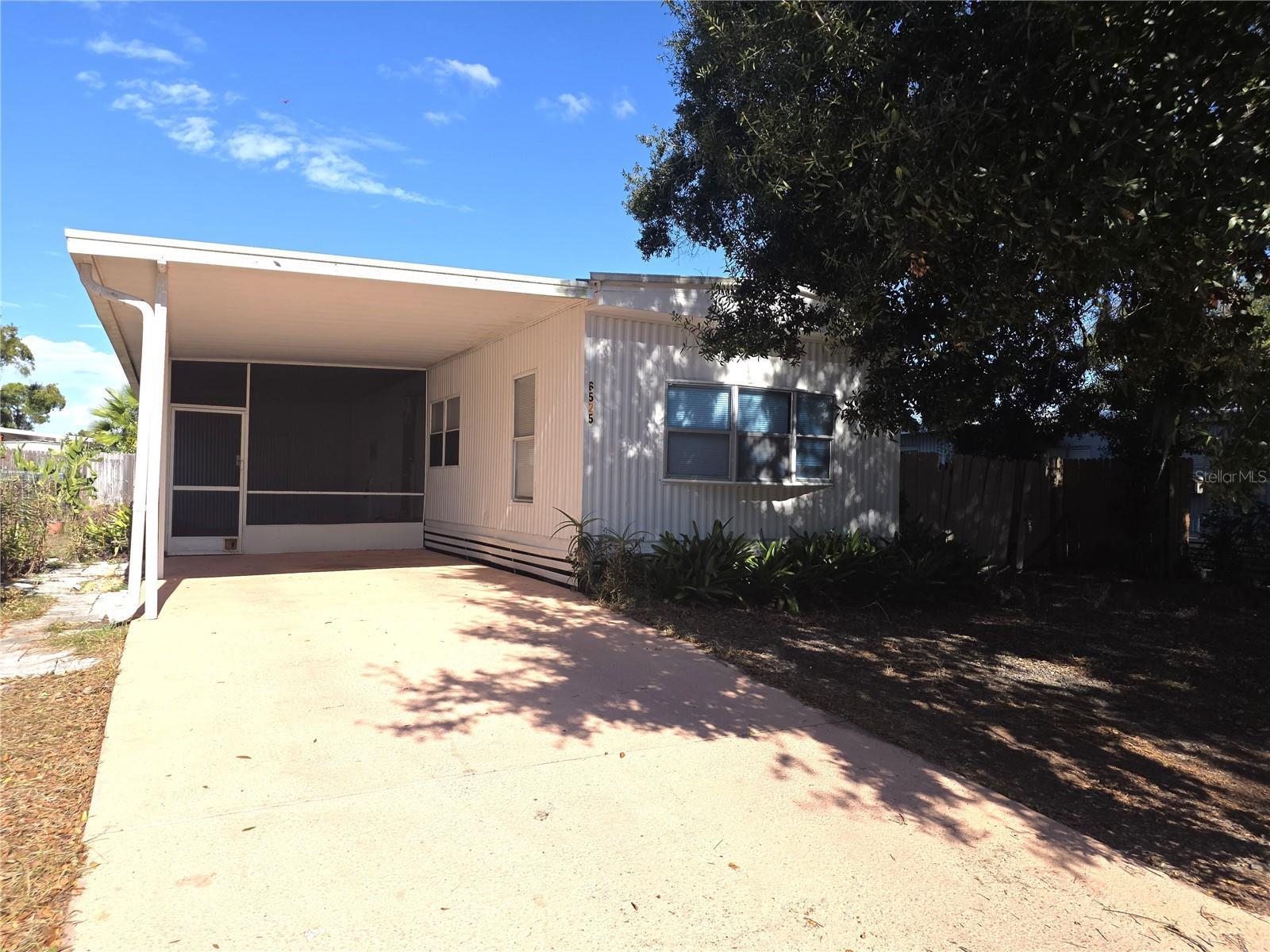 Photo of Listing #W7881302