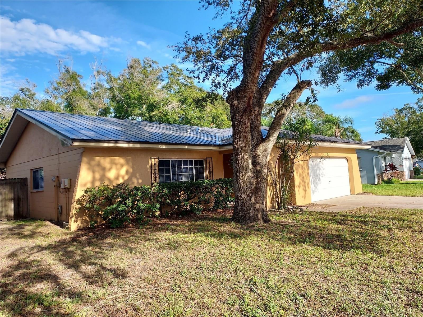 Photo of Listing #W7882144