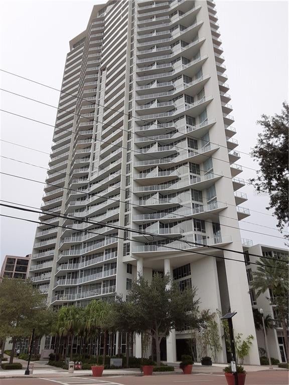 Photo of Listing #U8098480