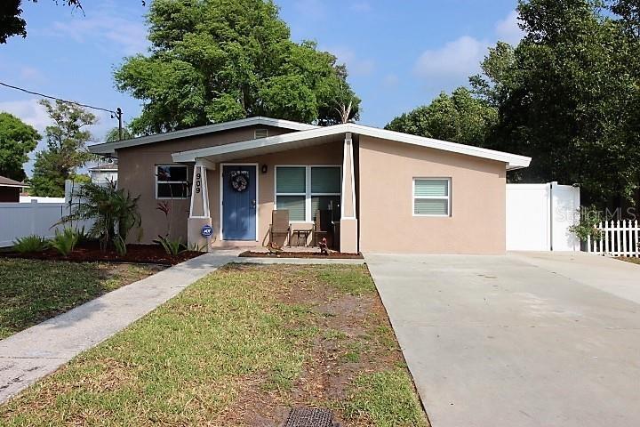 Photo of Listing #T3271713