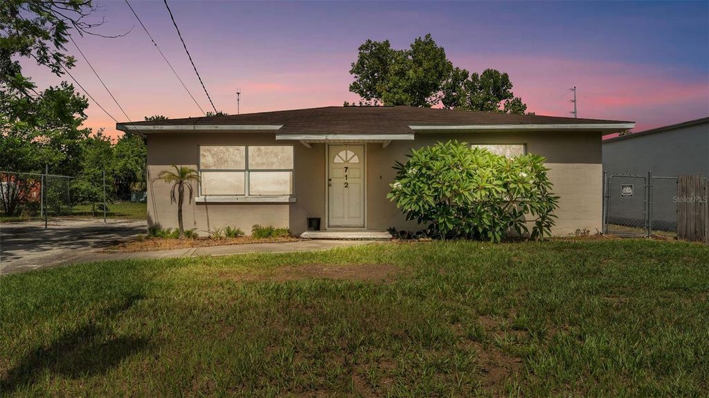 712 North Gary Road, LAKELAND Property Listing: MLS® #L4954054