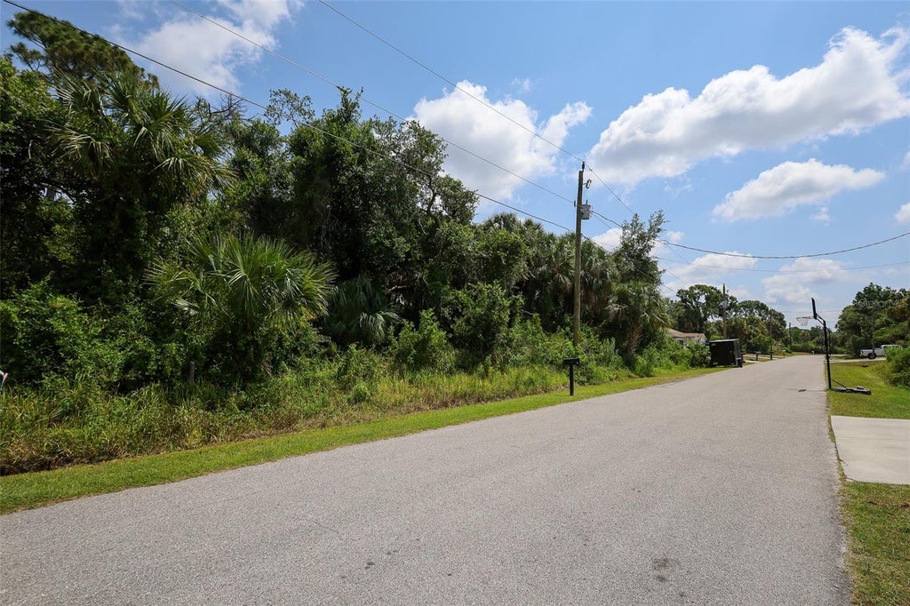 Lot 16 Glordano Avenue, NORTH PORT Property Listing MLS® C7497400