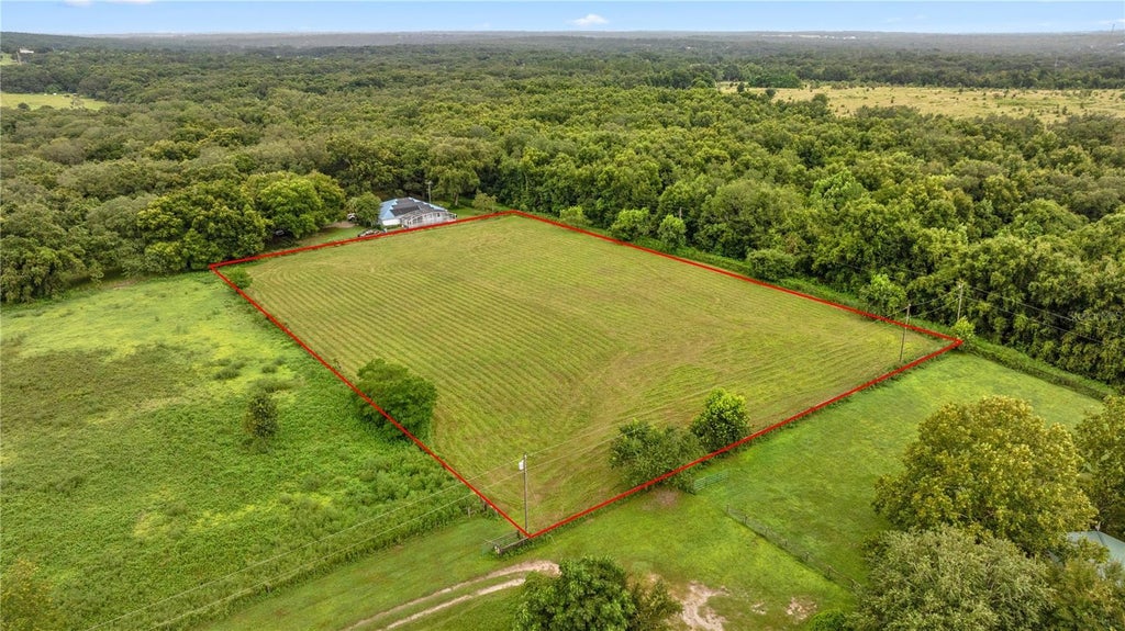 4-se-170th-street-weirsdale-property-listing-mls-om684128