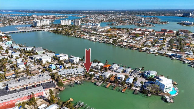 333 Bay Plaza, TREASURE ISLAND