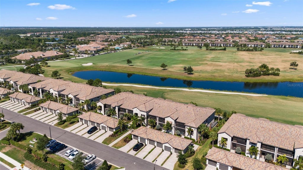 5694 Palmer Cir 102, BRADENTON Property Listing MLS® A4611974