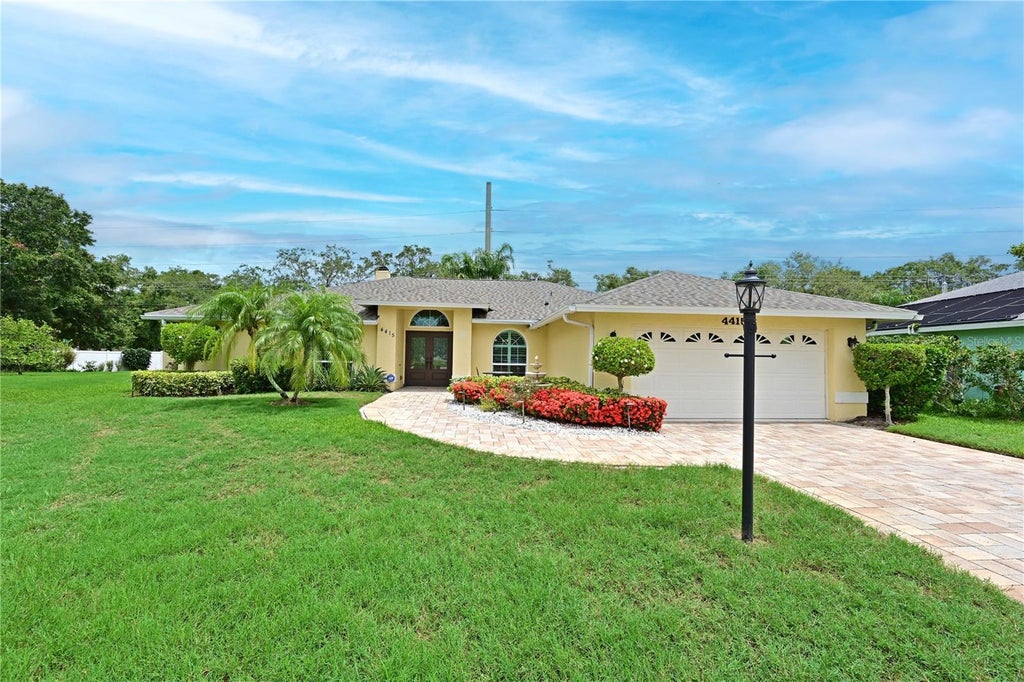 4415 Diamond Circle N, SARASOTA Property Listing MLS® A4615620