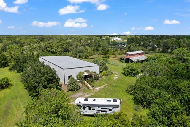 25009 75th Avenue E, MYAKKA CITY