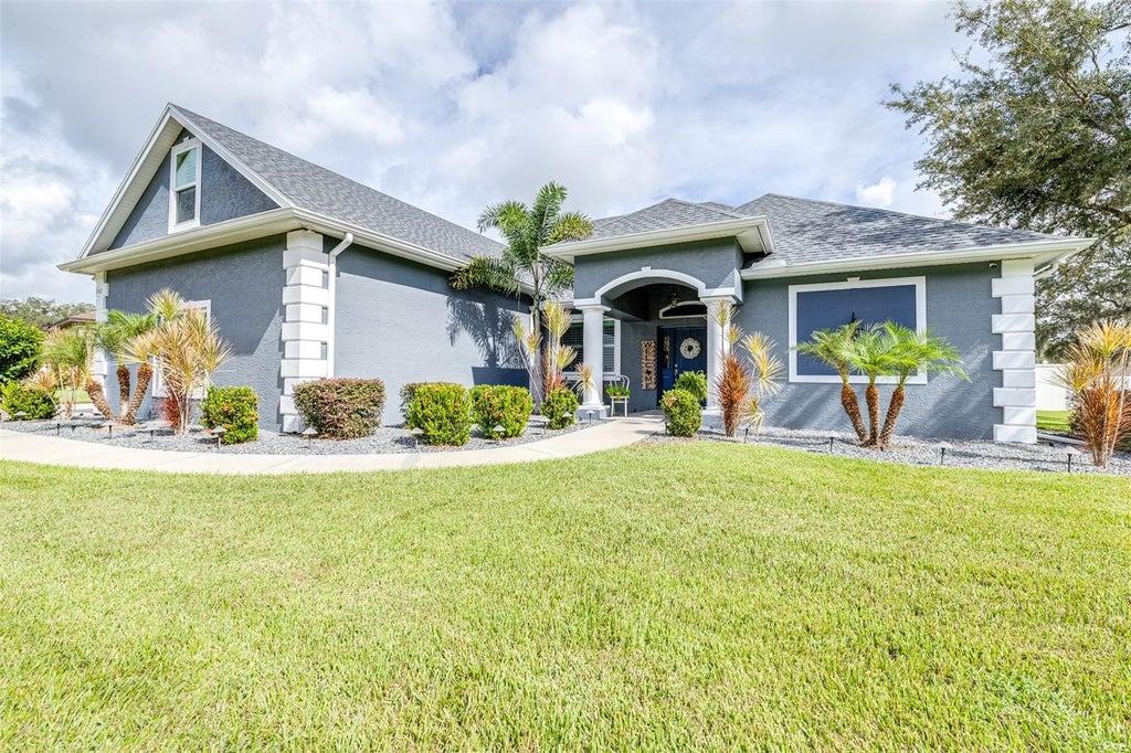 1142 Lake Deeson Woods Lane, LAKELAND Property Listing MLS® L4947341