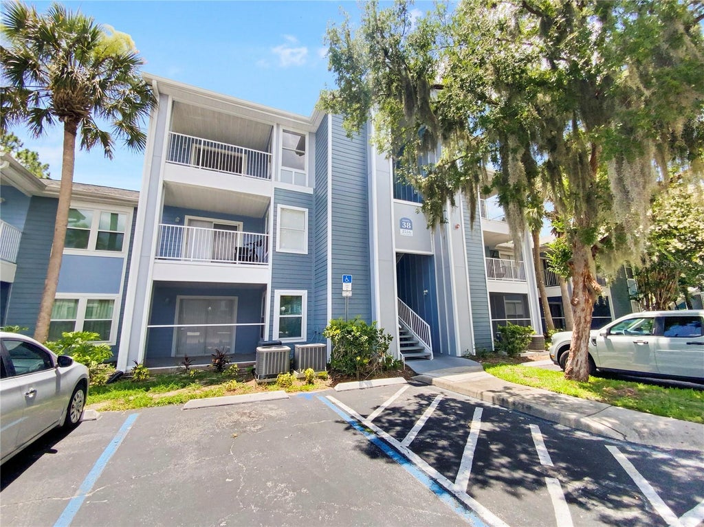 2516 Grassy Point Drive 302, LAKE MARY Property Listing MLS® O6218497