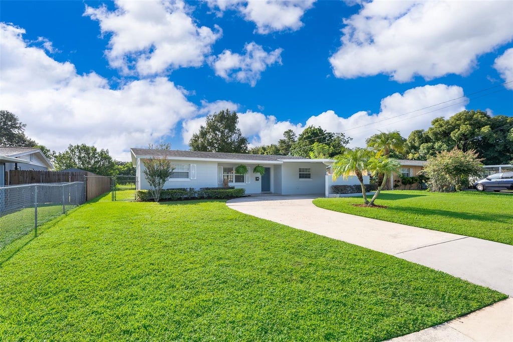 1129 Park Manor Drive, ORLANDO Property Listing MLS® O6239576