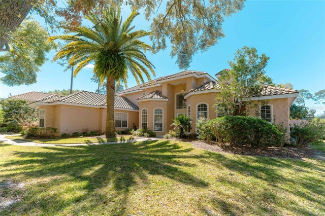 9833 Camberley Circle, ORLANDO