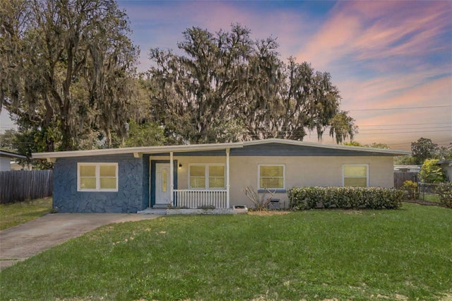 826 Cherokee Circle, SANFORD