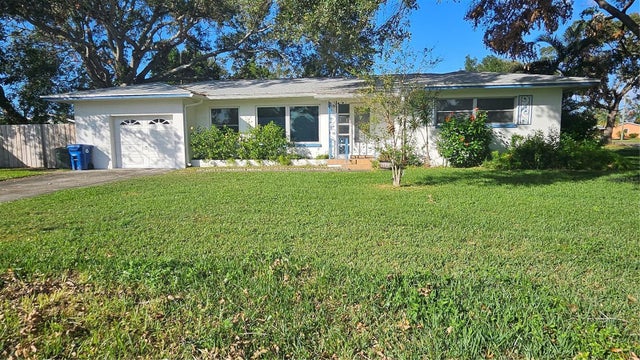 1432 South Keene Road, CLEARWATER