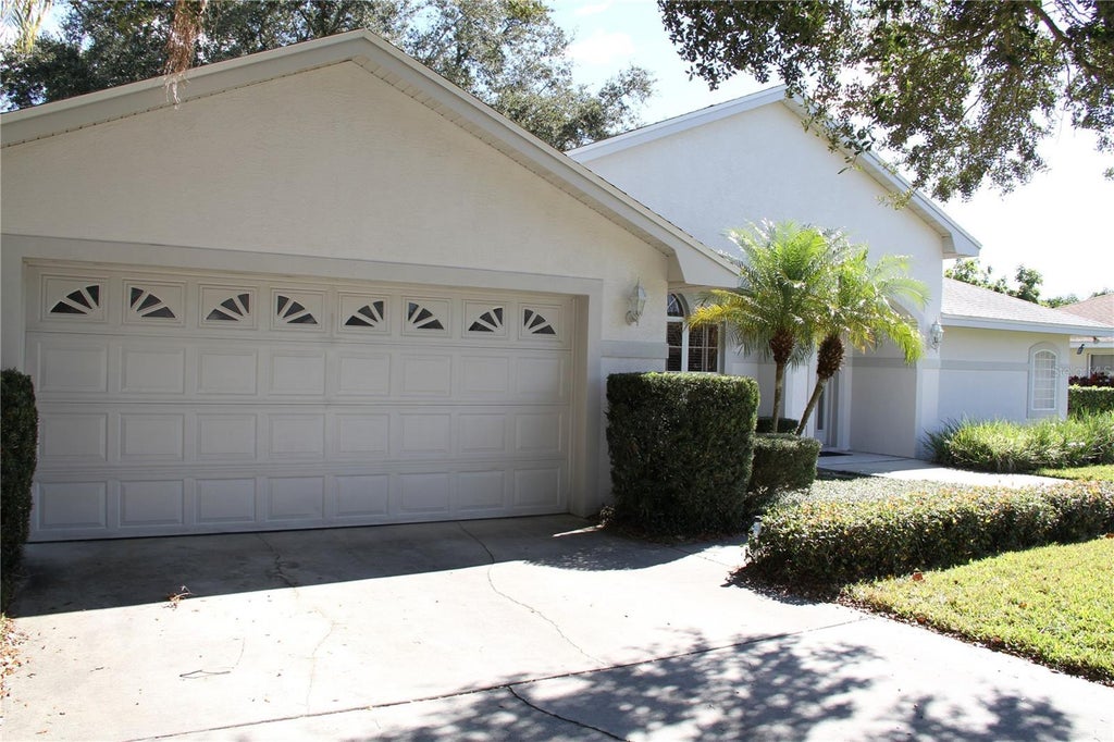 306 Lake Mariam Boulevard, WINTER HAVEN Property Listing MLS® P4928953