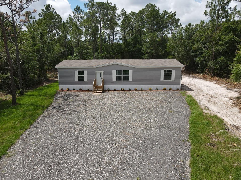 9260 Richmond Road, SAINT CLOUD Property Listing MLS® S5098852