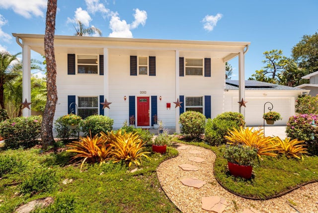 2567 Madrid Way S, ST PETERSBURG