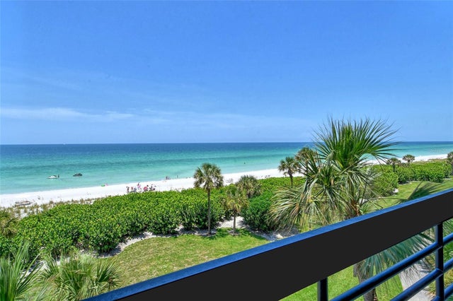 1045 Gulf Of Mexico Drive 302, LONGBOAT KEY