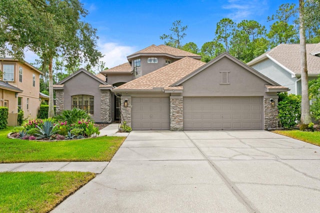 10438 Greendale Drive, TAMPA