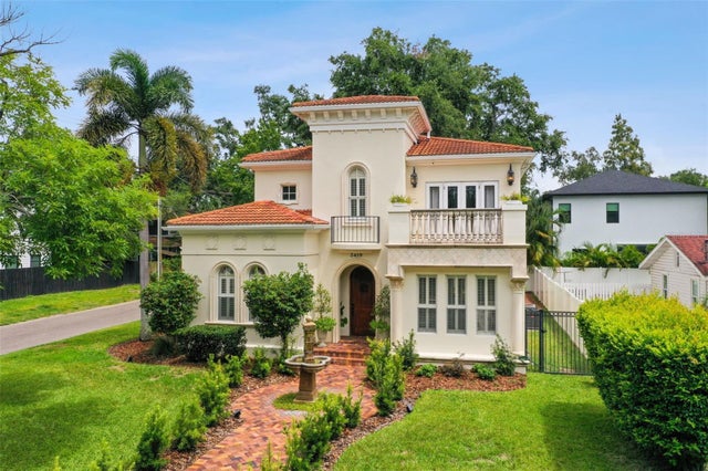 3419 West Tacon Street, TAMPA