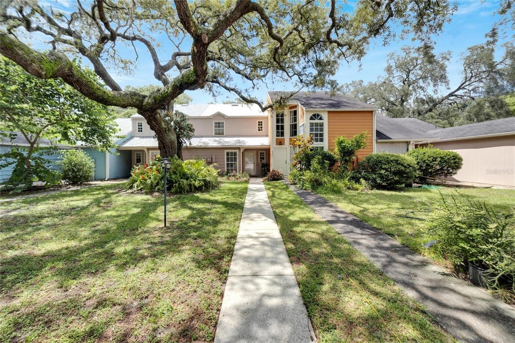 9433 Forest Hills Circle, TAMPA Property Listing MLS® T3547021