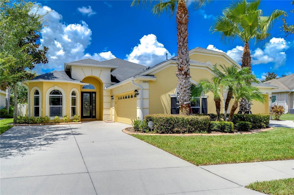 20858 Amanda Oak Court, LAND O LAKES Property Listing MLS® T3549490