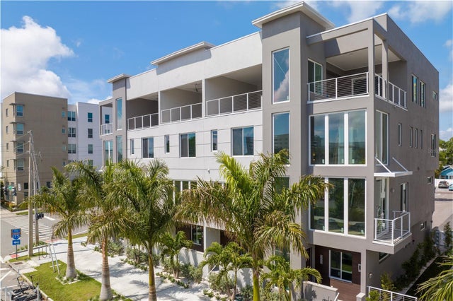 571 4th Avenue S, ST PETERSBURG