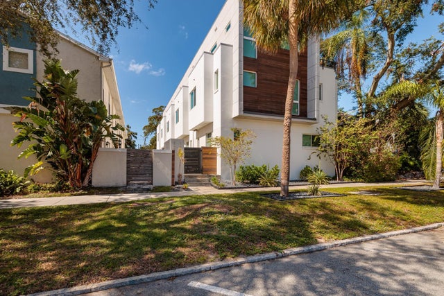 357 7th Street S, ST PETERSBURG