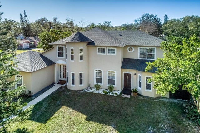 7700 North Highland Avenue, TAMPA