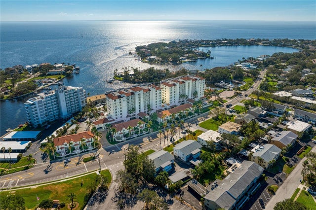 1325 Snell Isle Boulevard Ne 504, ST PETERSBURG