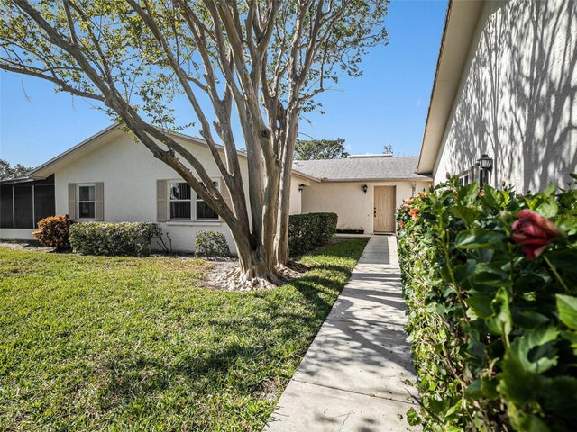 3263 38th Street S B, ST PETERSBURG