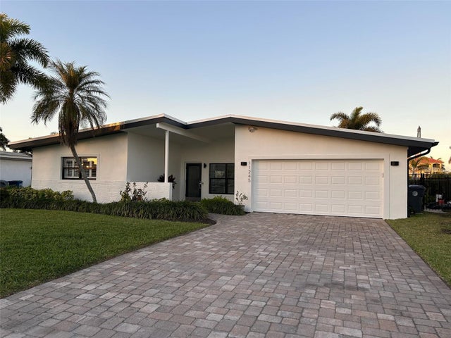 11245 6th Street E, TREASURE ISLAND