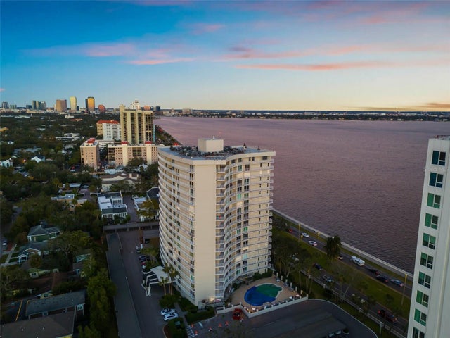 2611 Bayshore Boulevard 1103, TAMPA