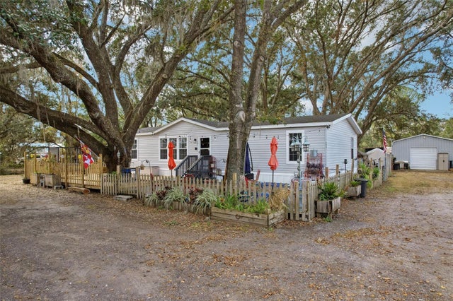 6449 Wendell Drive, WESLEY CHAPEL