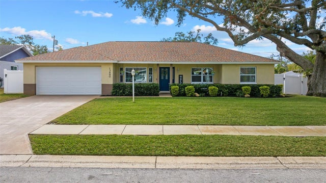 13890 84th Terrace, SEMINOLE