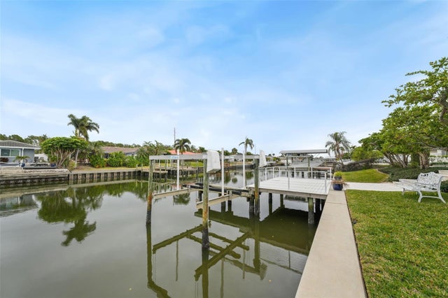 3939 Venetian Way, TAMPA