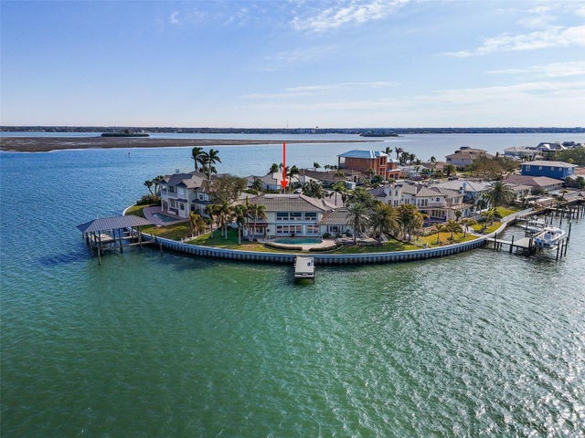 892 Harbor Island, CLEARWATER BEACH