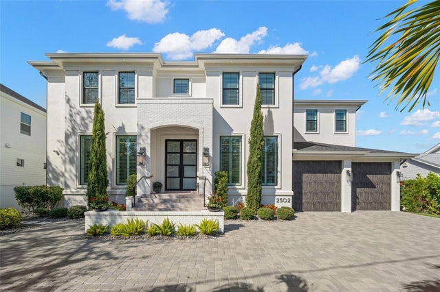 2502 South Dundee Street, TAMPA