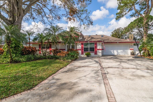 8636 15th Way N, ST PETERSBURG